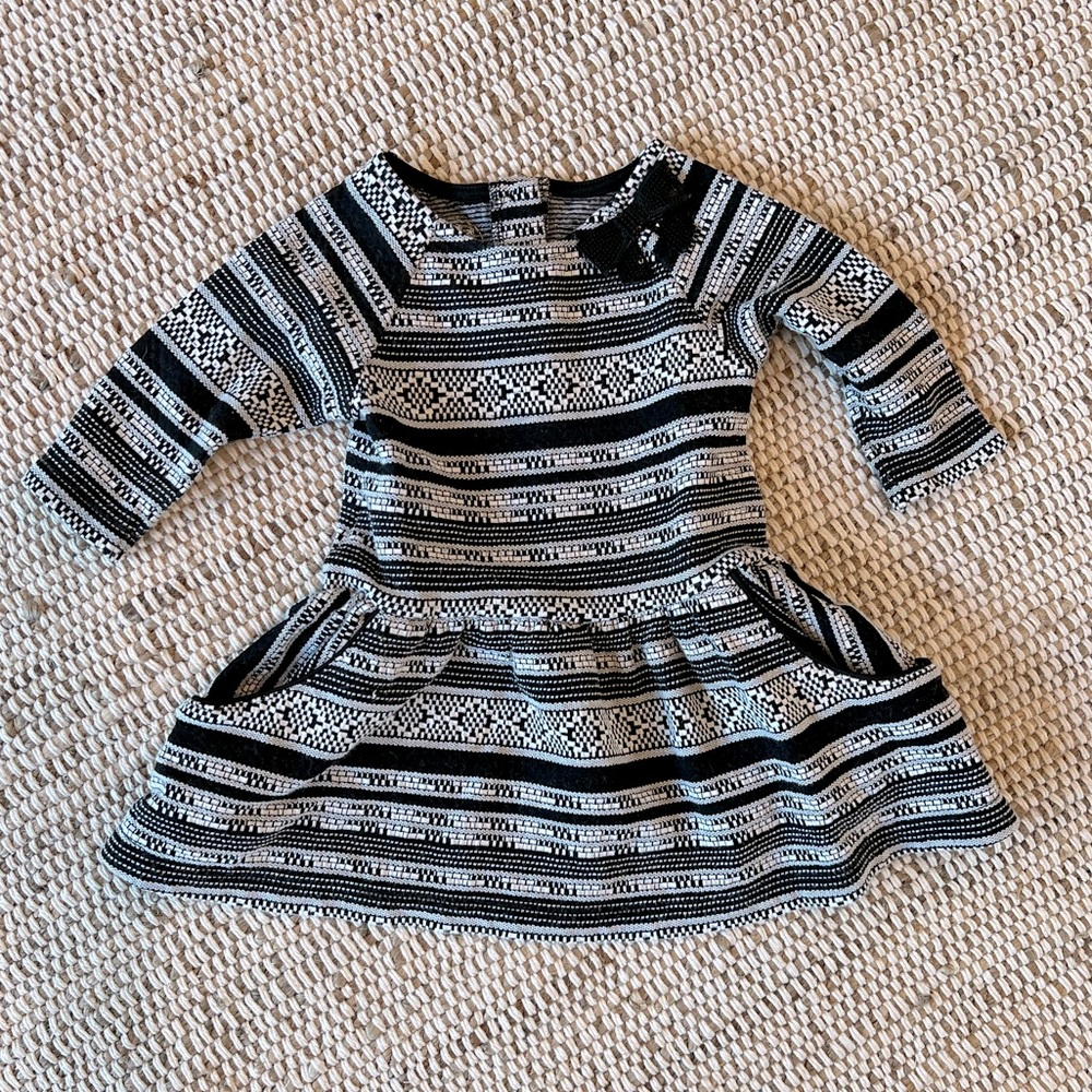 ⚡️Adorable Toddler Black + White Bow Dress